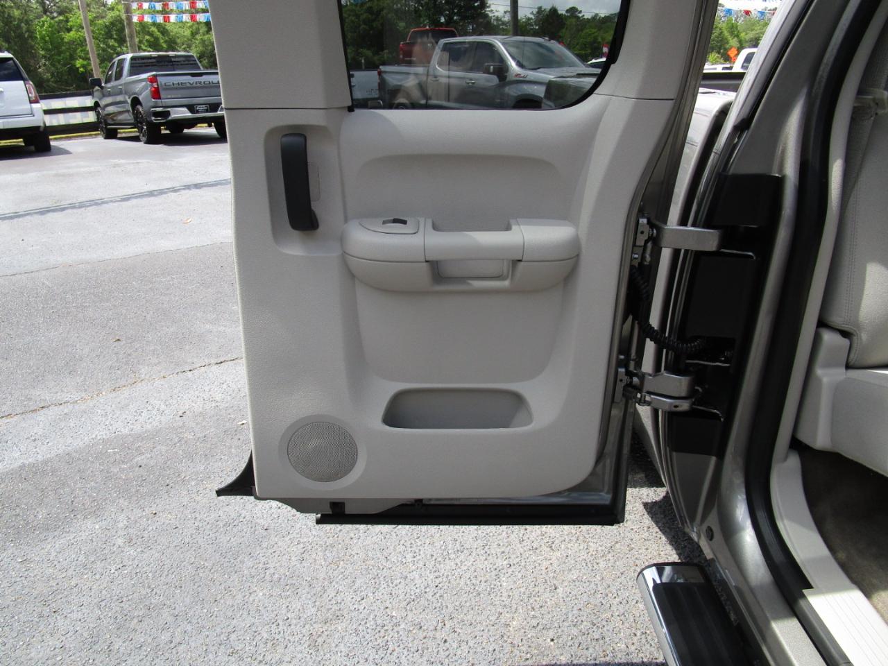 GMC Sierra 1500 2WD Ext Cab 143.5" SLE 2013