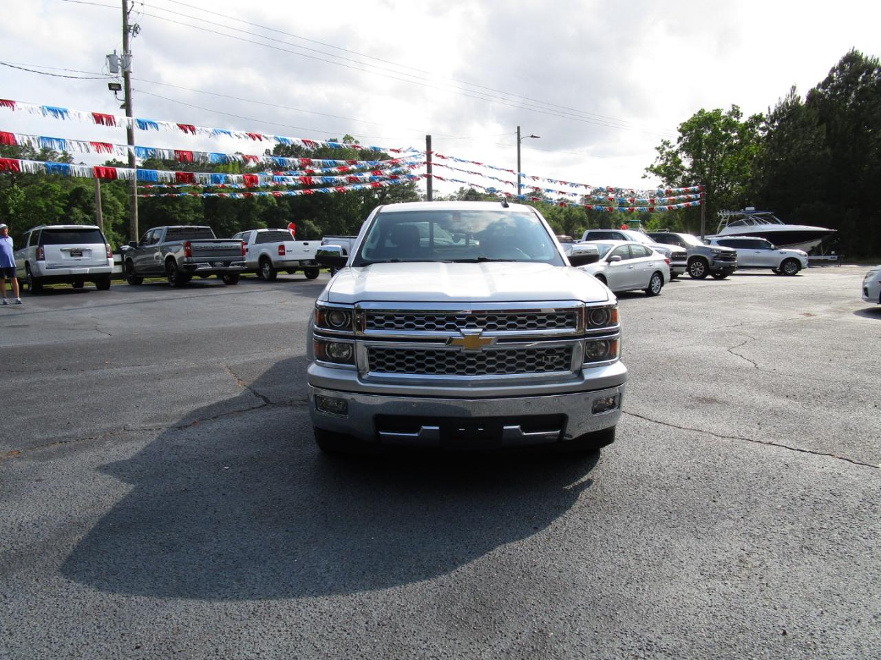 Chevrolet Silverado 1500 2WD Crew Cab 143.5" LTZ w/1LZ 2015