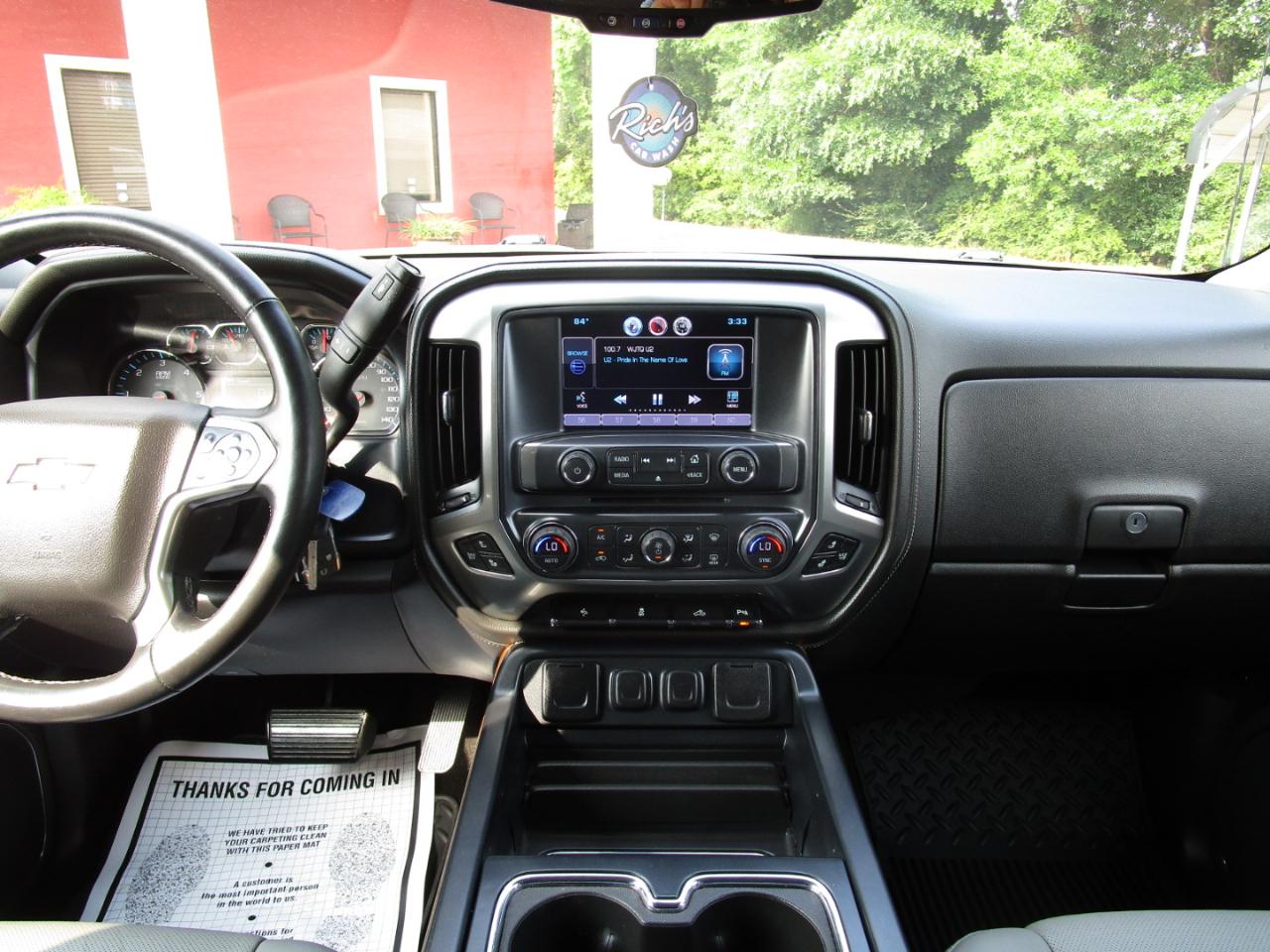 Chevrolet Silverado 1500 2WD Crew Cab 143.5" LTZ w/1LZ 2015