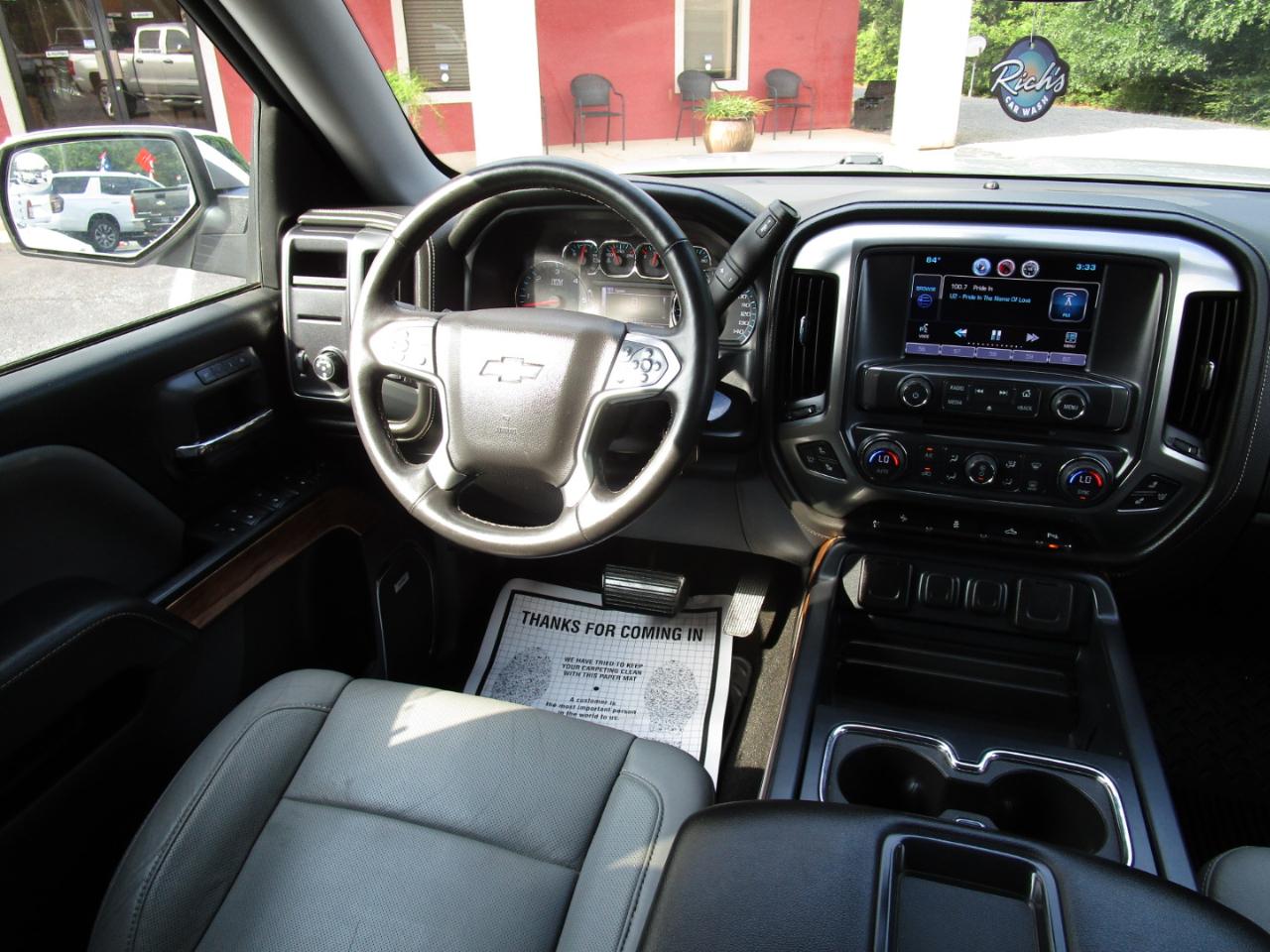 Chevrolet Silverado 1500 2WD Crew Cab 143.5" LTZ w/1LZ 2015