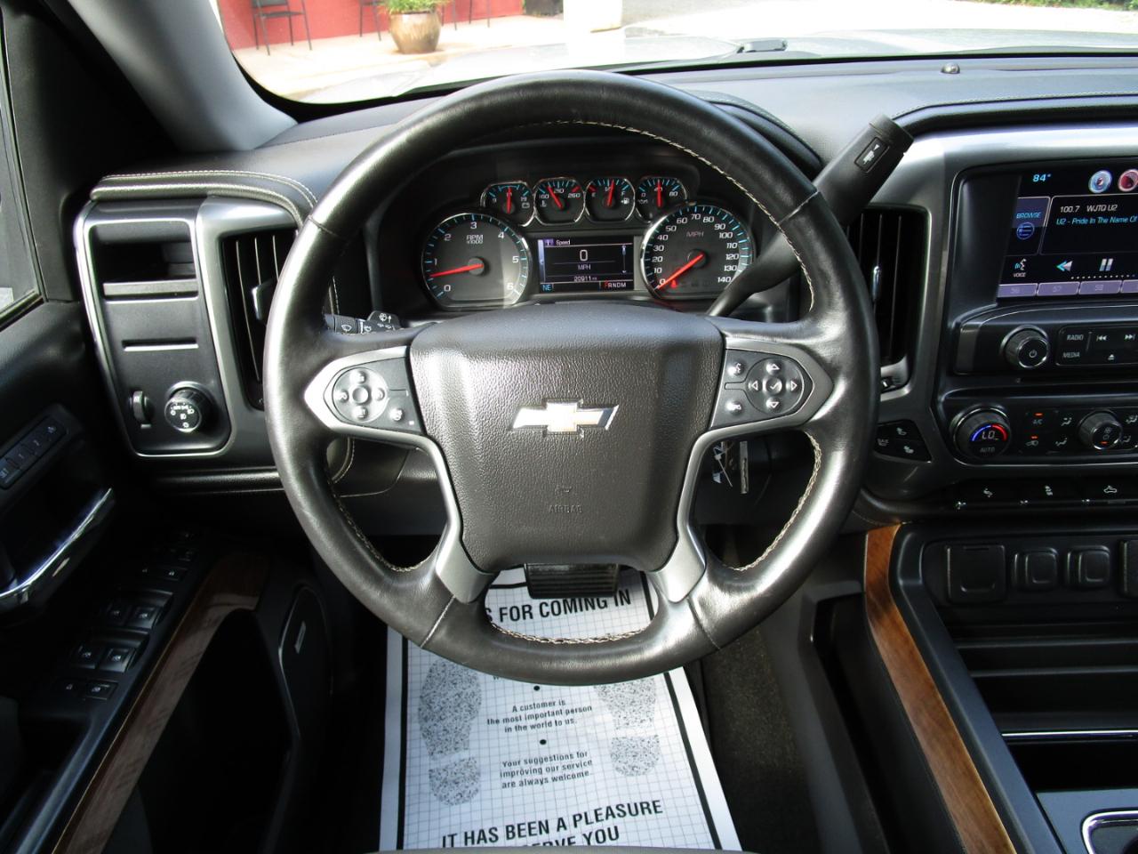 Chevrolet Silverado 1500 2WD Crew Cab 143.5" LTZ w/1LZ 2015