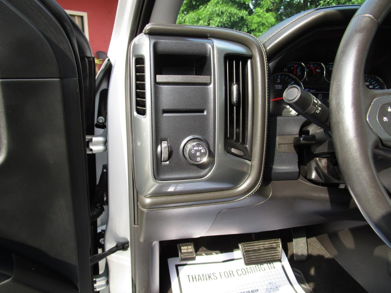 Chevrolet Silverado 1500 2WD Crew Cab 143.5" LTZ w/1LZ 2015