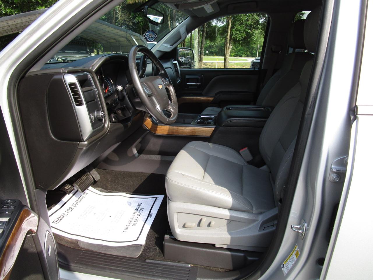 Chevrolet Silverado 1500 2WD Crew Cab 143.5" LTZ w/1LZ 2015