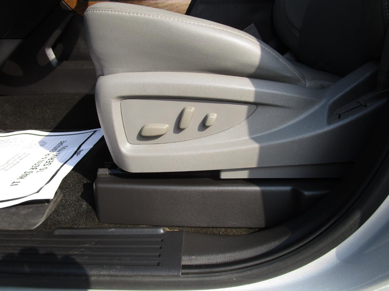 Chevrolet Silverado 1500 2WD Crew Cab 143.5" LTZ w/1LZ 2015