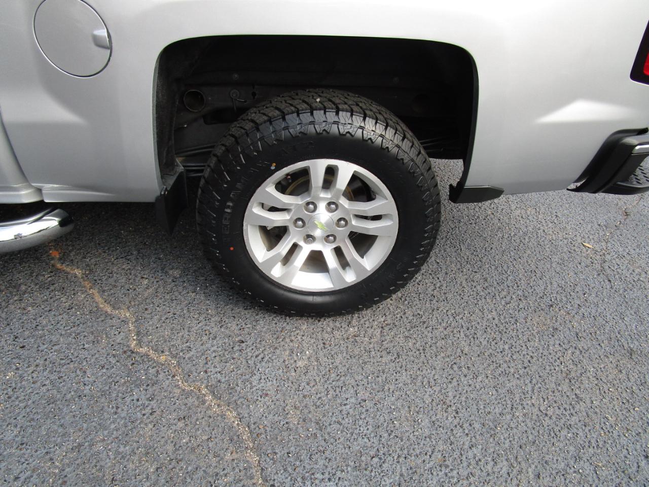 Chevrolet Silverado 1500 2WD Crew Cab 143.5" LTZ w/1LZ 2015