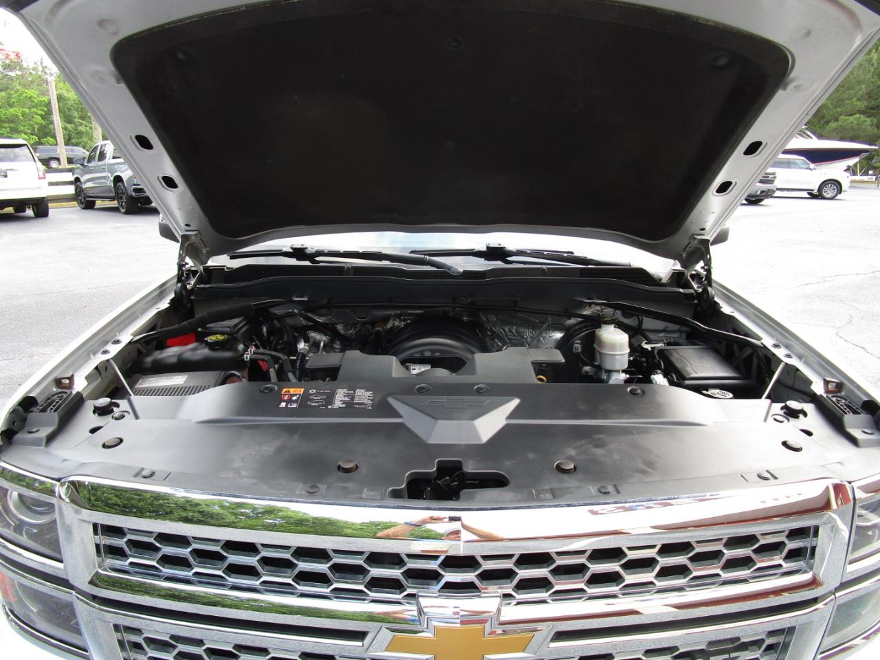 Chevrolet Silverado 1500 2WD Crew Cab 143.5" LTZ w/1LZ 2015