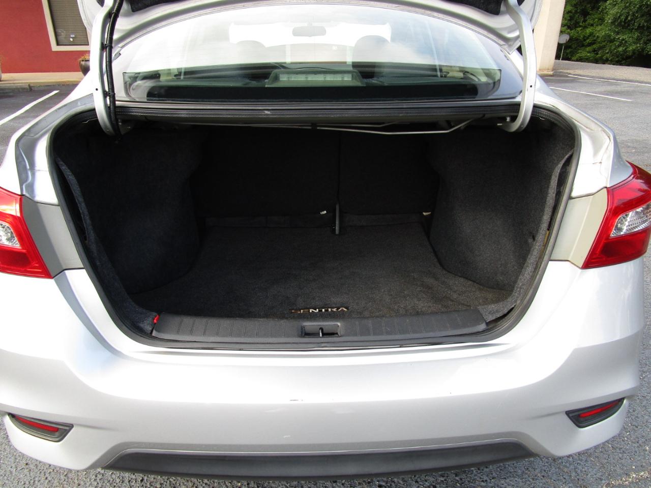 Nissan Sentra SV CVT *Ltd Avail* 2019