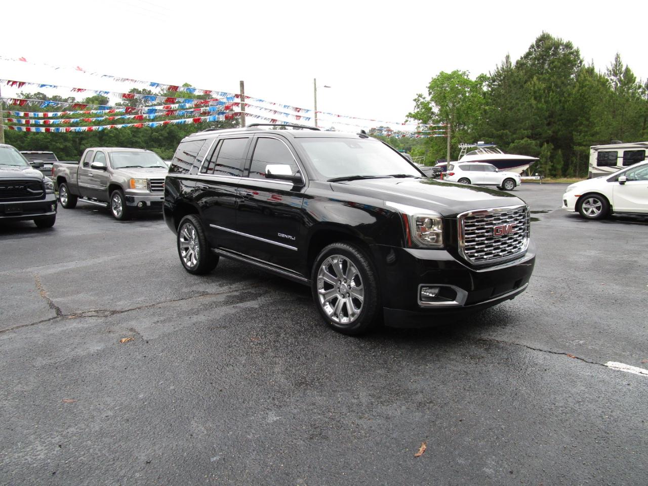 GMC Yukon 2WD 4dr Denali 2020