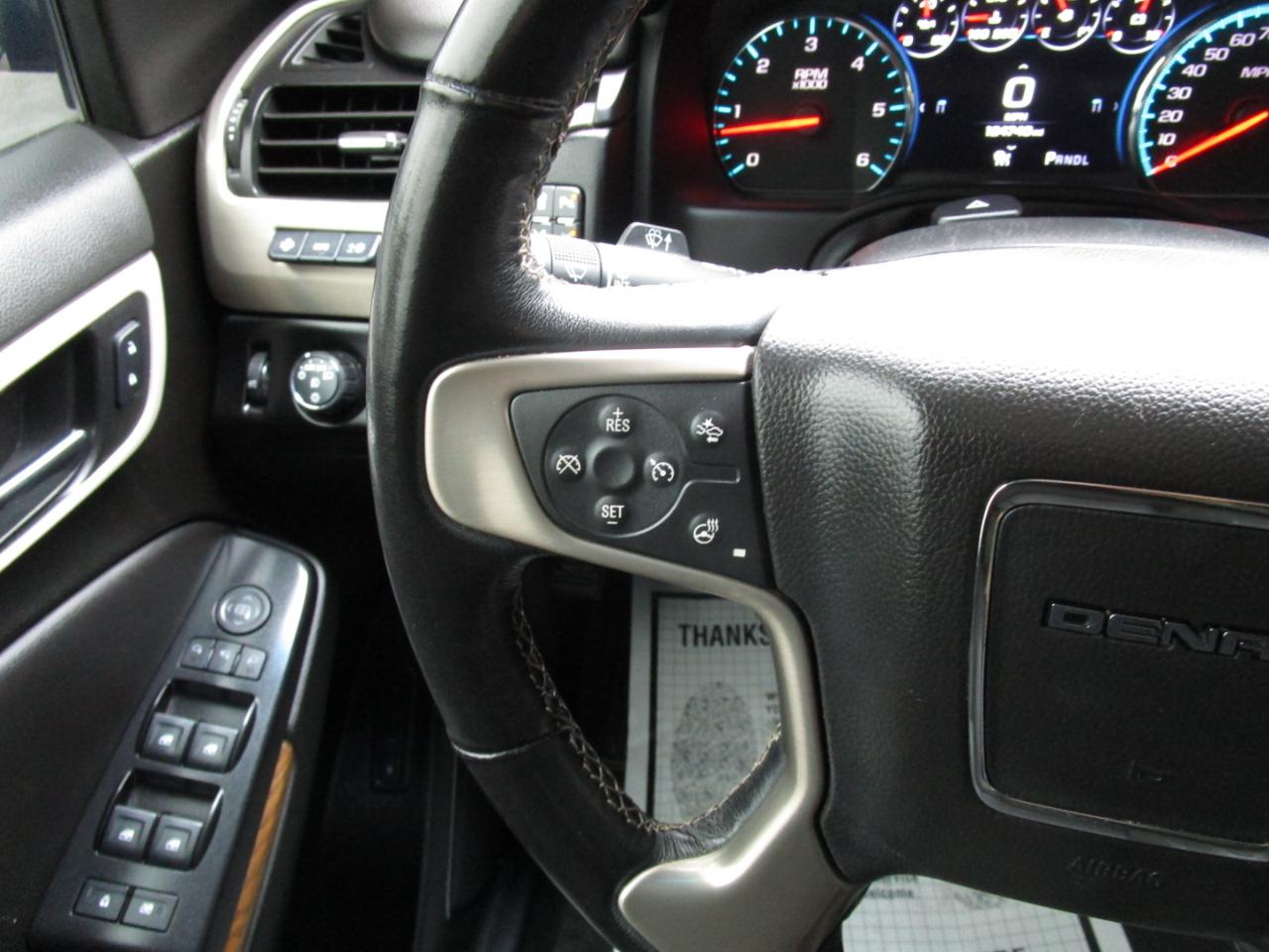 GMC Yukon 2WD 4dr Denali 2020