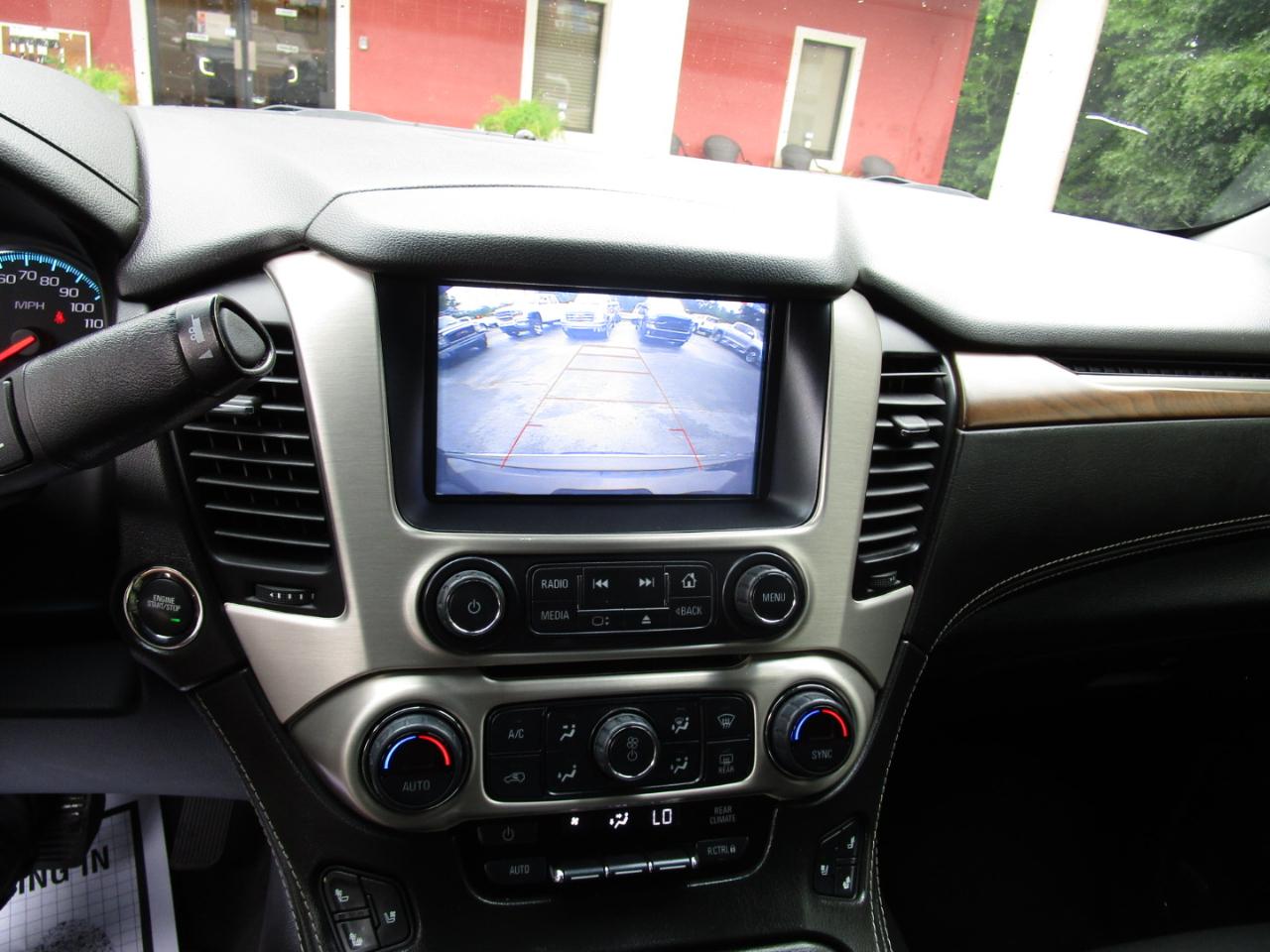 GMC Yukon 2WD 4dr Denali 2020