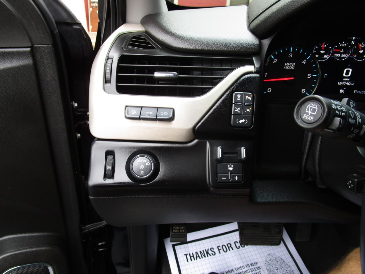 GMC Yukon 2WD 4dr Denali 2020