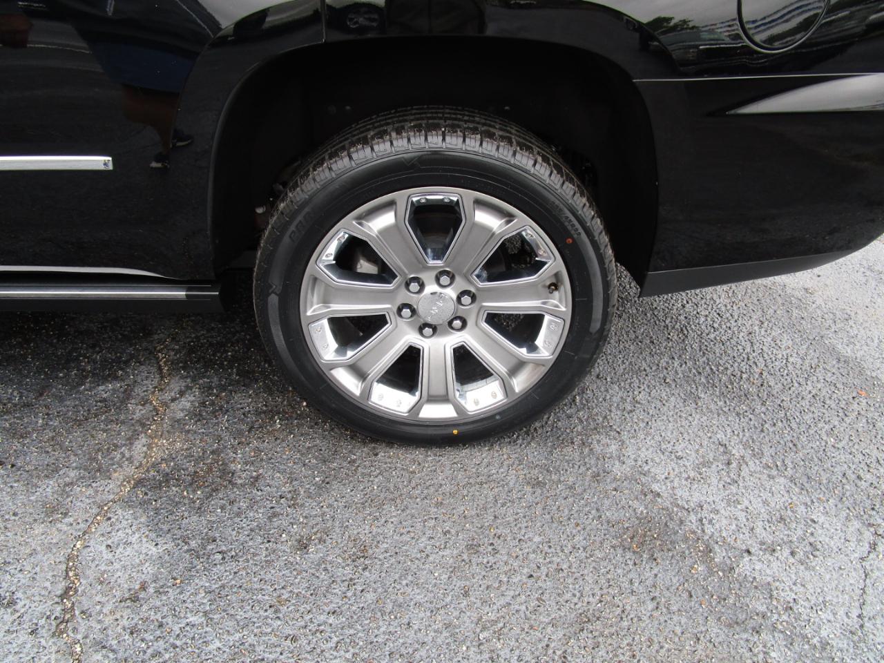 GMC Yukon 2WD 4dr Denali 2020
