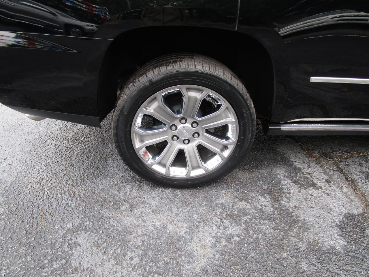 GMC Yukon 2WD 4dr Denali 2020
