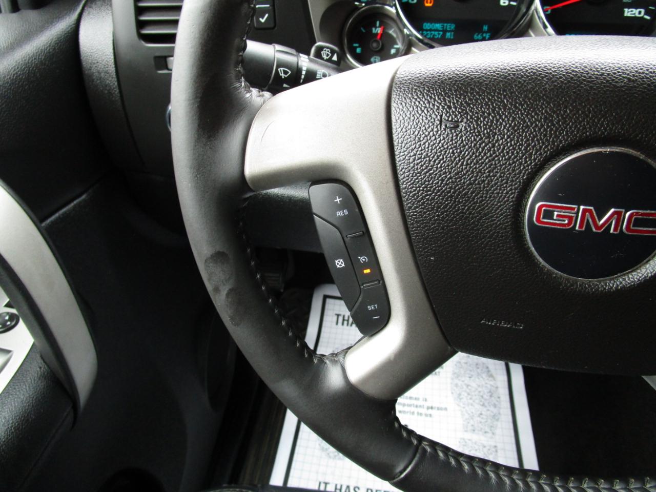 GMC Sierra 1500 4WD Crew Cab 143.5" SLE 2009