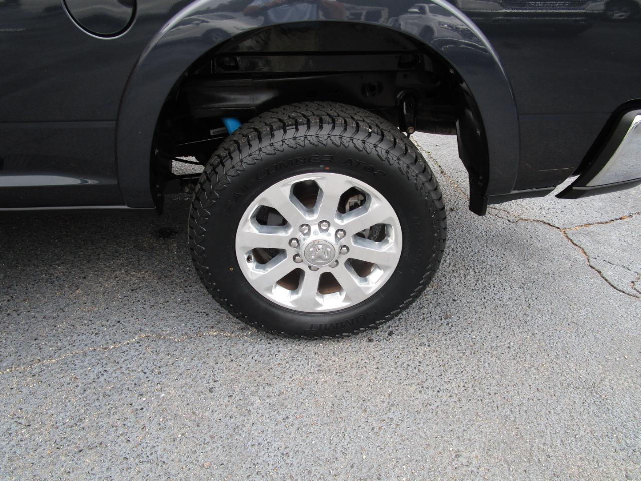 RAM 2500 Laramie 4x4 Crew Cab 6'4" Box 2022