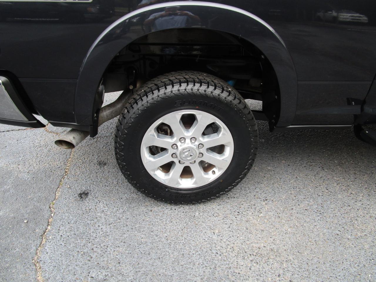 RAM 2500 Laramie 4x4 Crew Cab 6'4" Box 2022