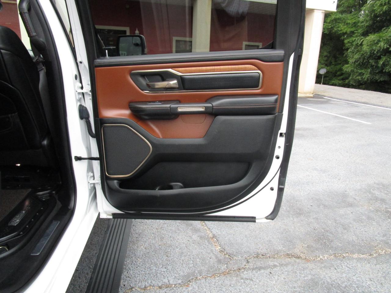 RAM 1500 Longhorn 4x4 Crew Cab 5'7" Box 2019