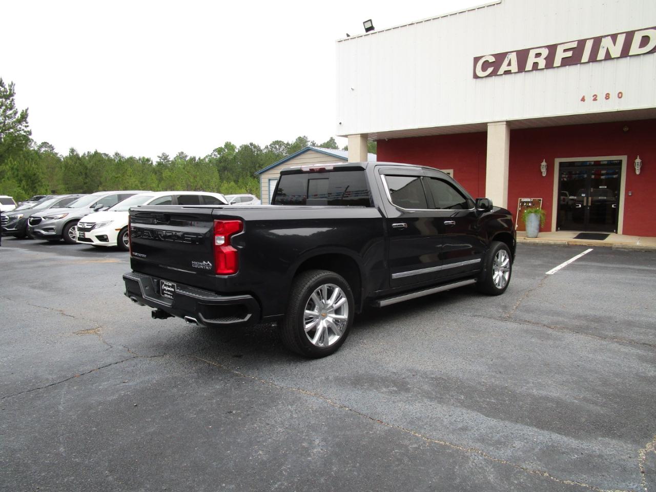 Chevrolet Silverado 1500 4WD Crew Cab 147" High Country 2023