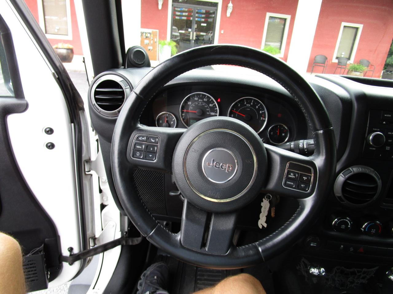 Jeep Wrangler 4WD 2dr Sport 2012