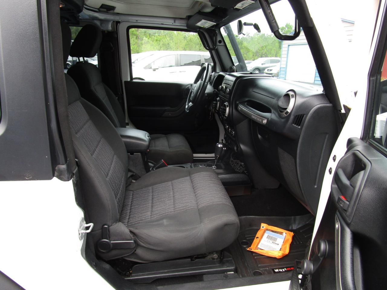 Jeep Wrangler 4WD 2dr Sport 2012