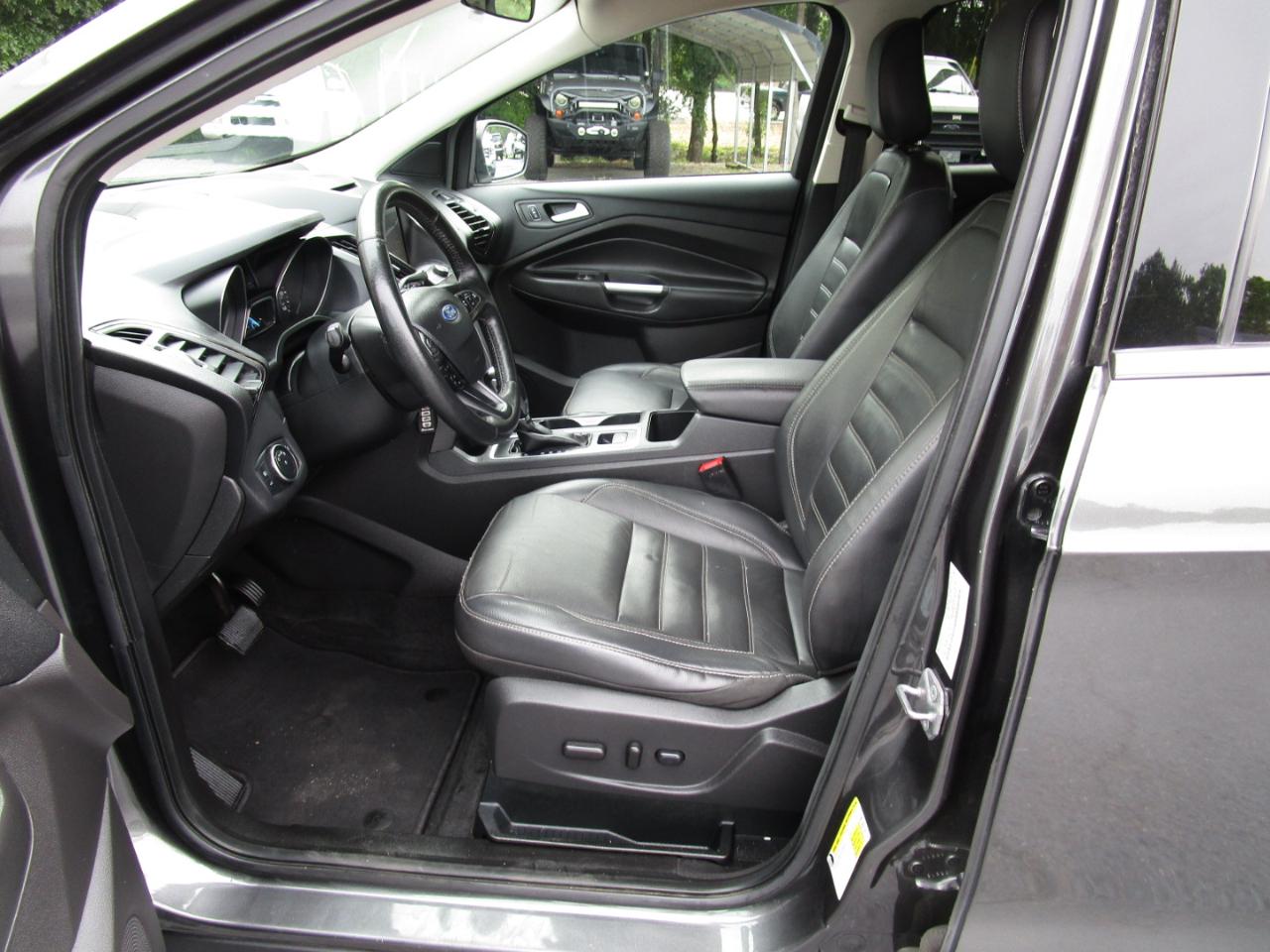 Ford Escape SEL 4WD 2018