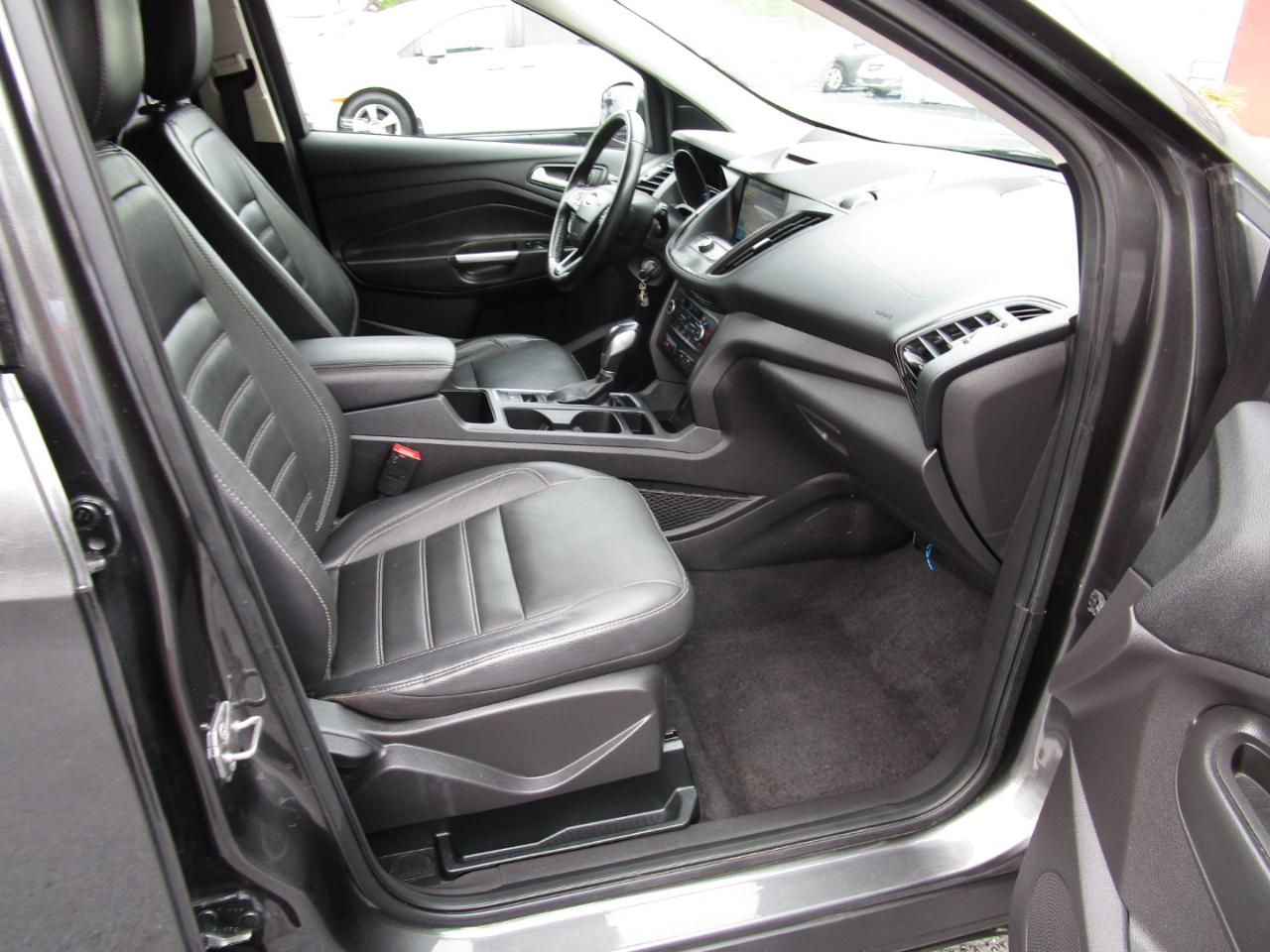 Ford Escape SEL 4WD 2018