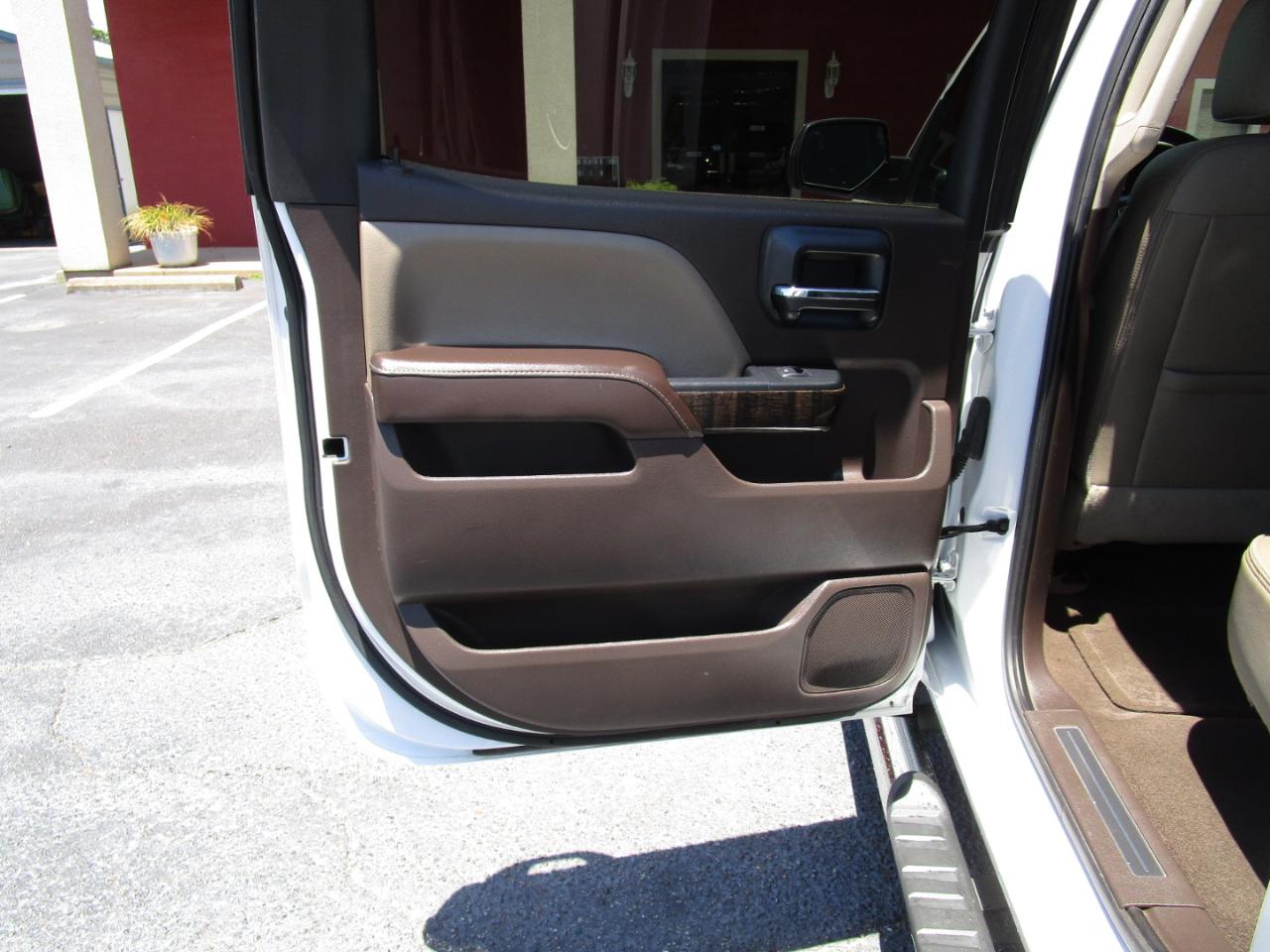 GMC Sierra 1500 4WD Crew Cab 143.5" Denali 2016