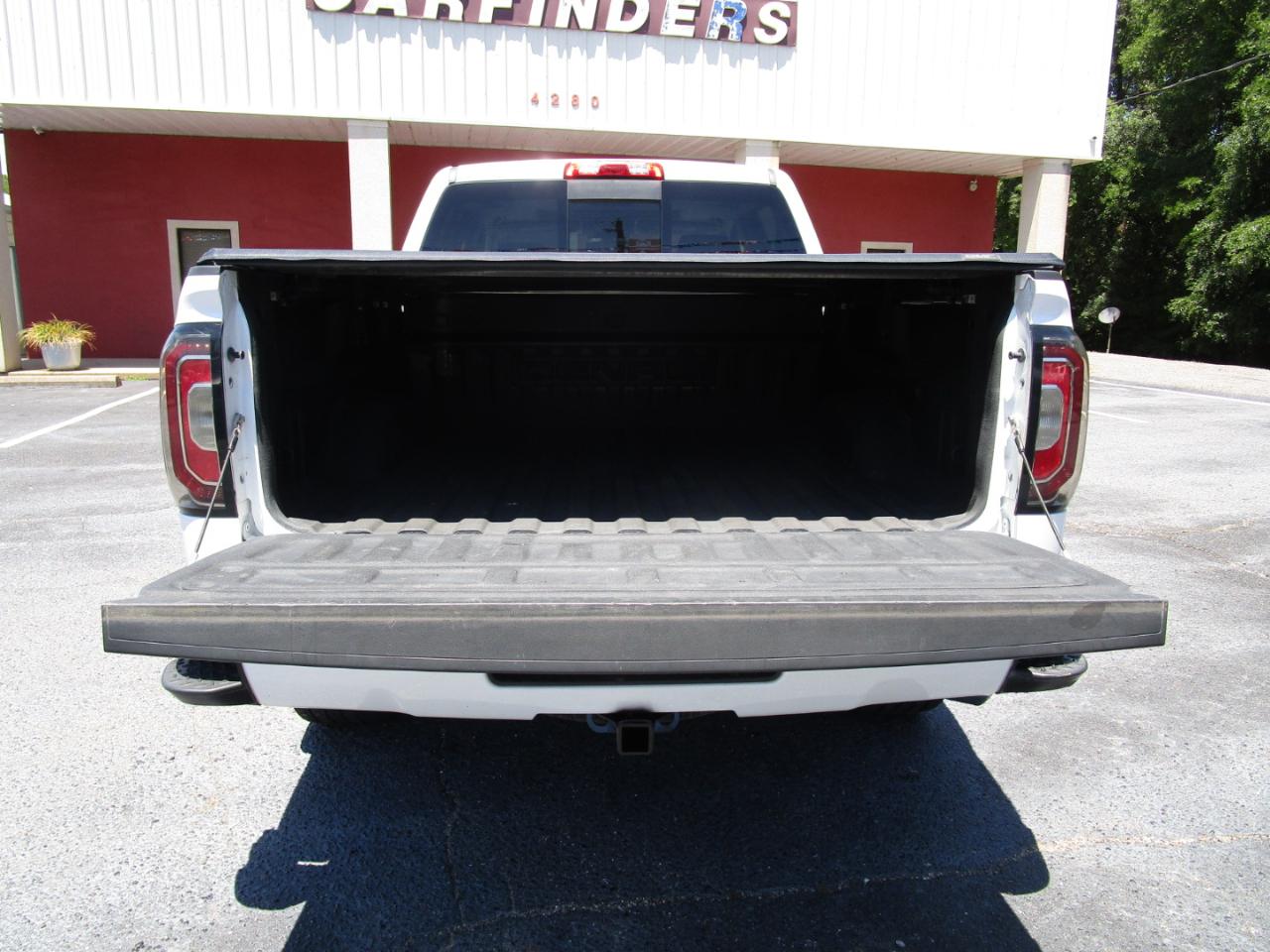 GMC Sierra 1500 4WD Crew Cab 143.5" Denali 2016