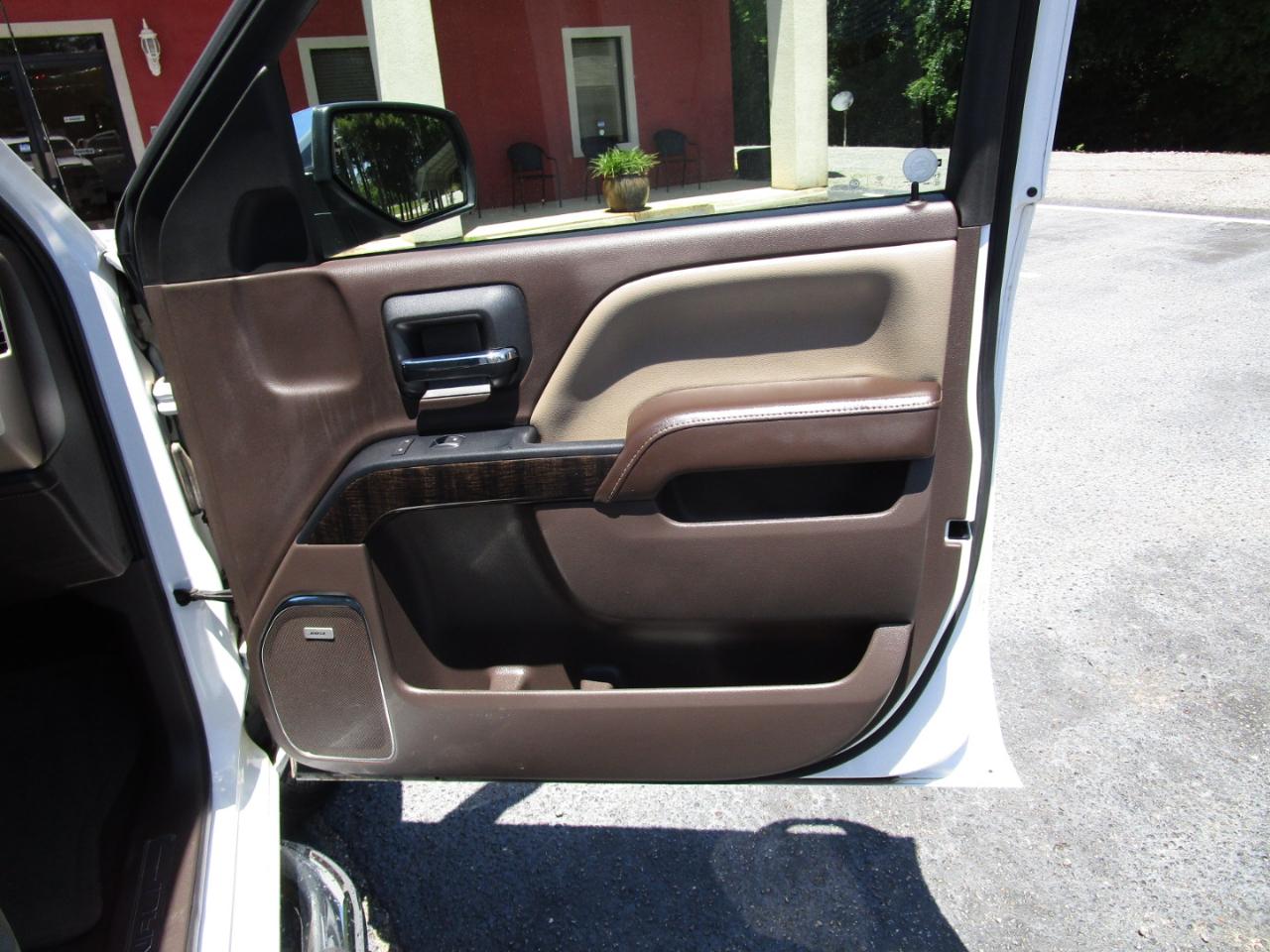 GMC Sierra 1500 4WD Crew Cab 143.5" Denali 2016
