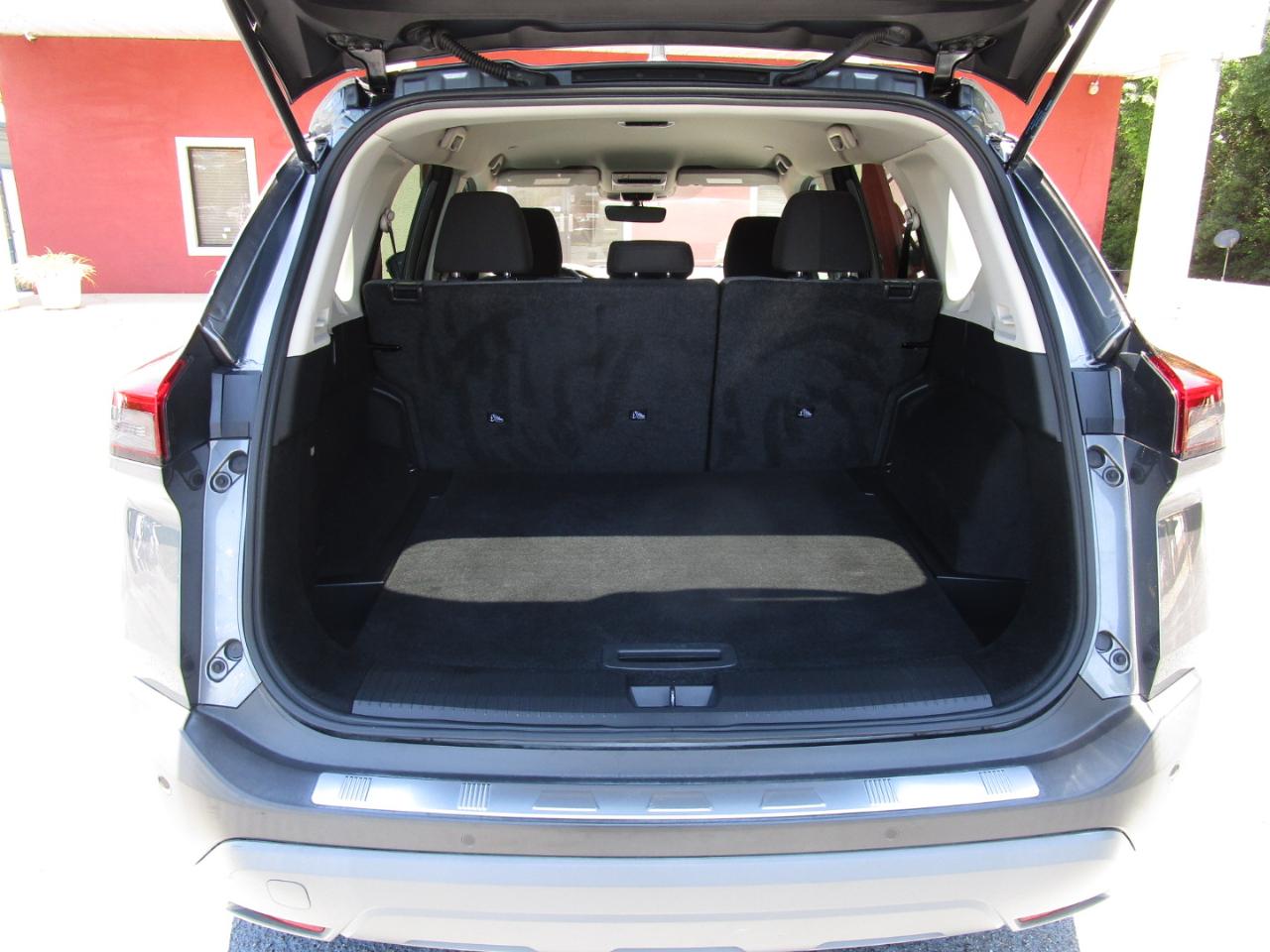 Nissan Rogue FWD SV *Ltd Avail* 2023