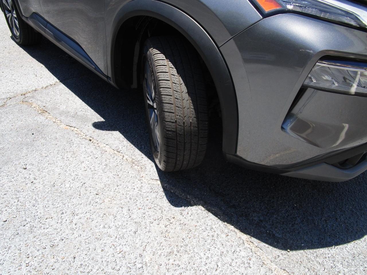 Nissan Rogue FWD SV *Ltd Avail* 2023
