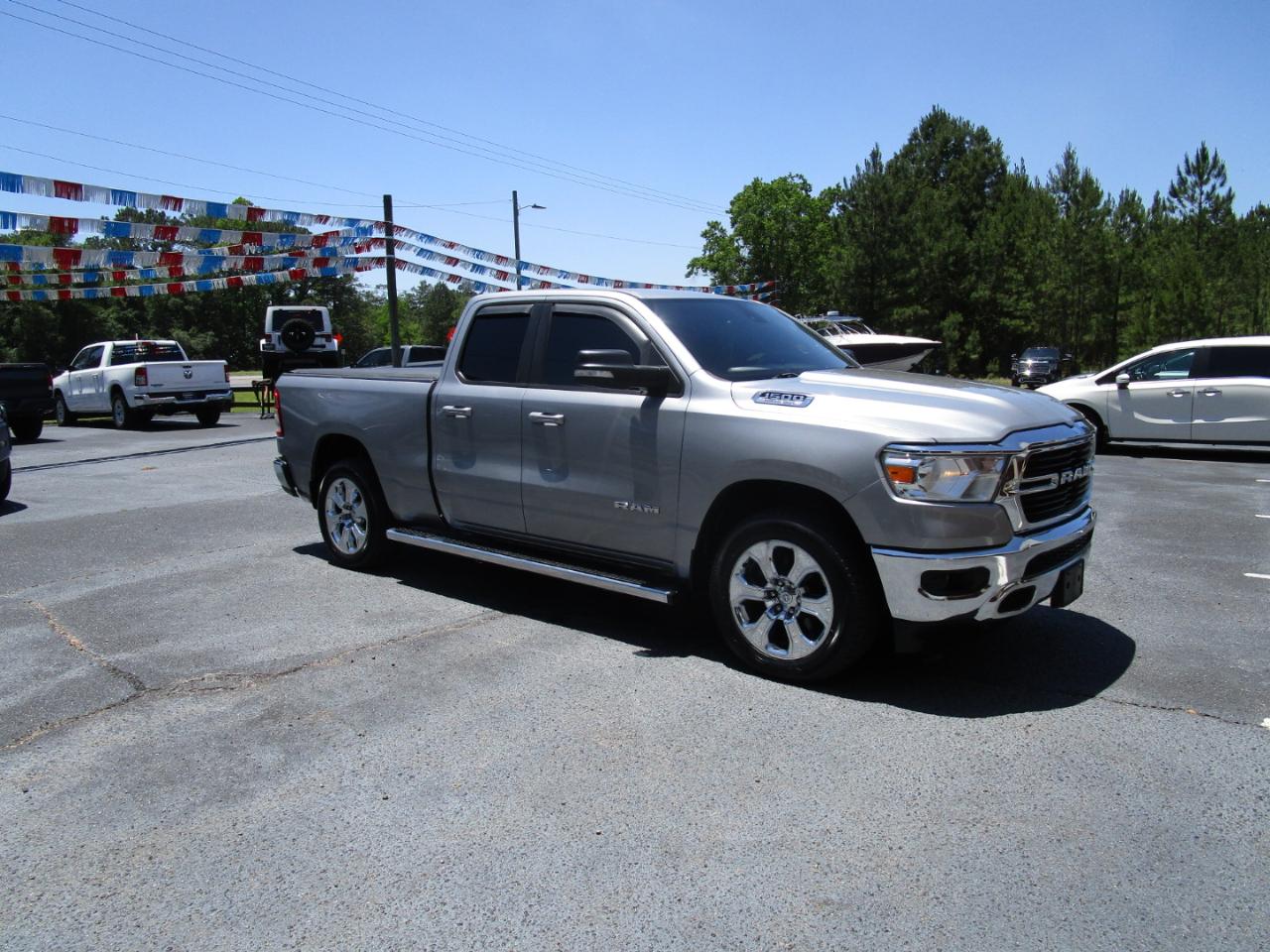 RAM 1500 Big Horn 4x4 Quad Cab 6'4" Box 2021
