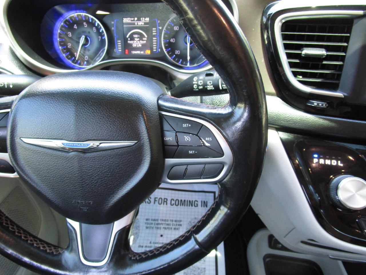 Chrysler Pacifica Touring L FWD 2019