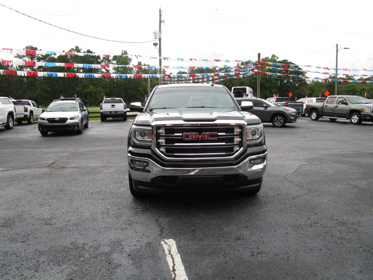 GMC Sierra 1500 4WD Crew Cab 143.5" SLT 2018