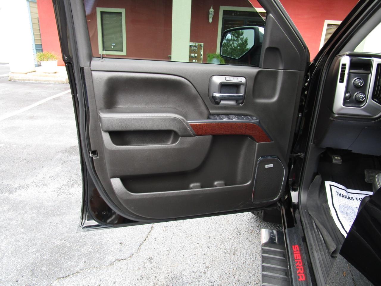 GMC Sierra 1500 4WD Crew Cab 143.5" SLT 2018