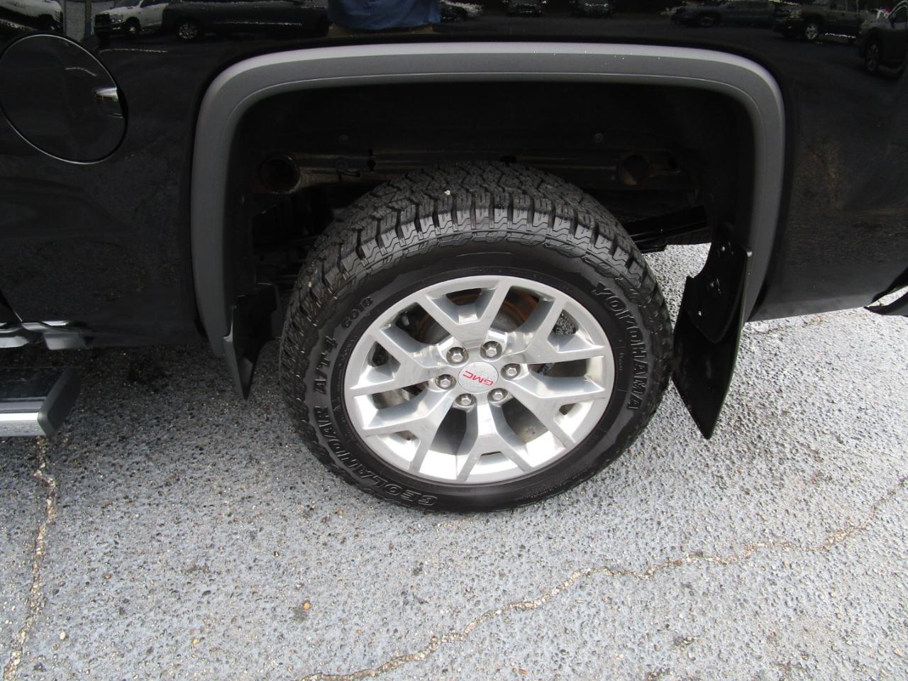 GMC Sierra 1500 4WD Crew Cab 143.5" SLT 2018