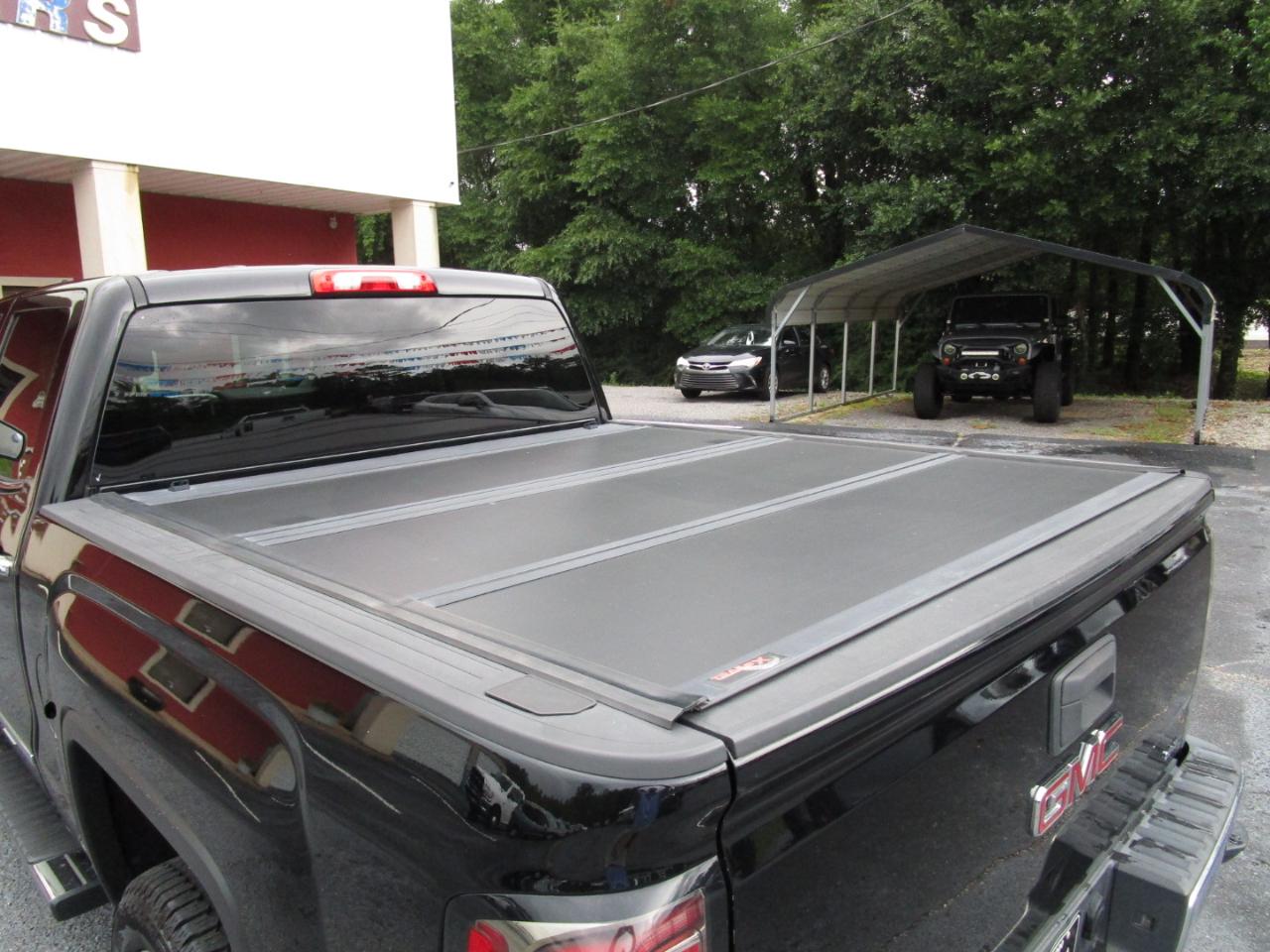 GMC Sierra 1500 4WD Crew Cab 143.5" SLT 2018