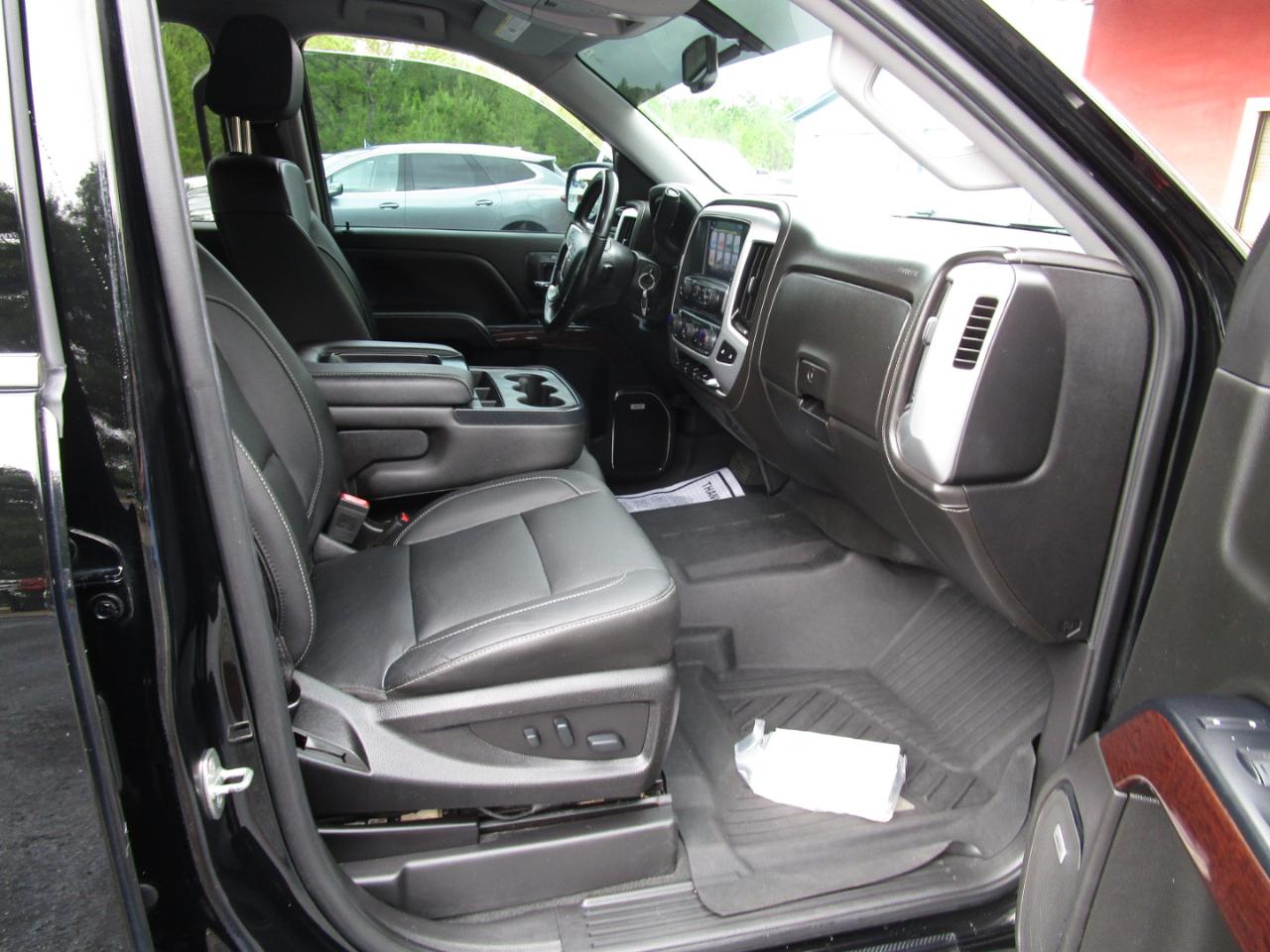 GMC Sierra 1500 4WD Crew Cab 143.5" SLT 2018