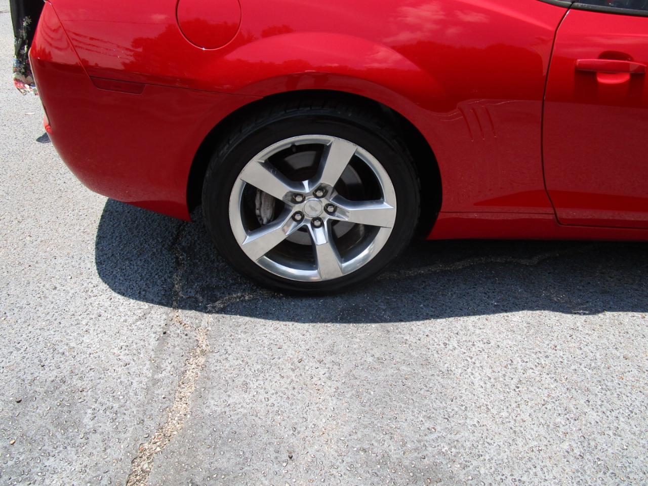 Chevrolet Camaro 2dr Cpe 2SS 2011