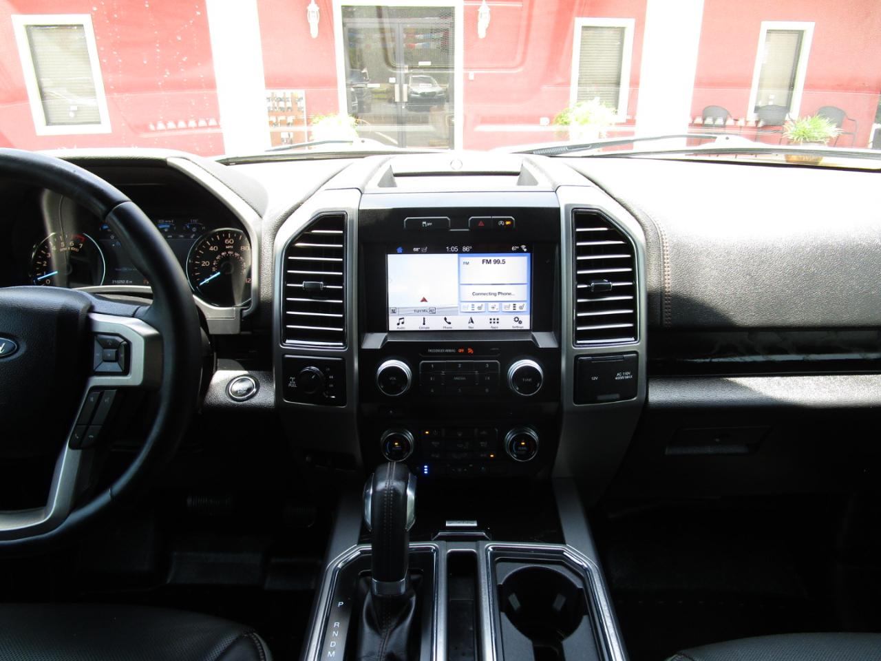 Ford F-150 Platinum 4WD SuperCrew 5.5' Box 2018