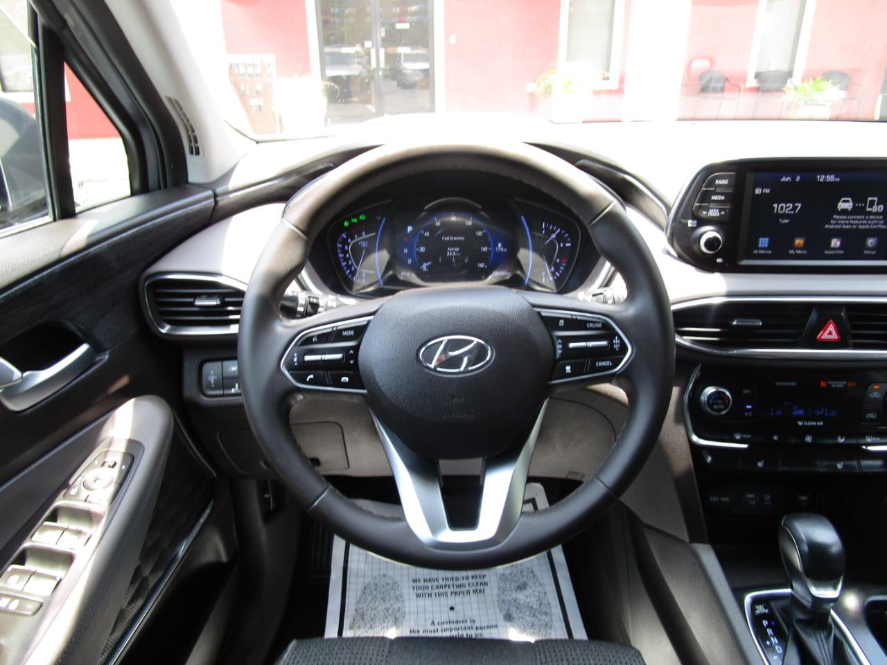 Hyundai Santa Fe SEL Plus 2.4L Auto FWD 2019