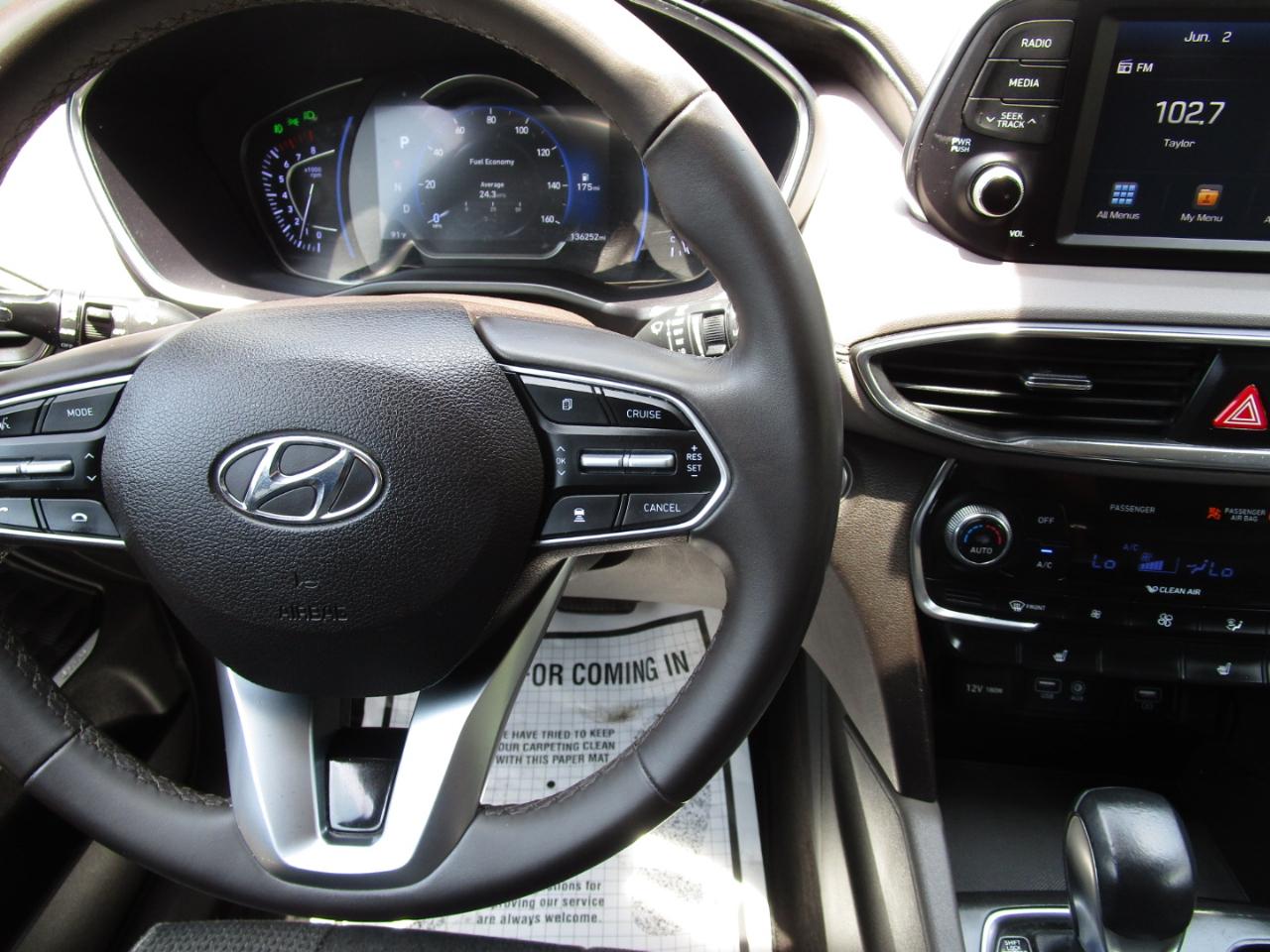Hyundai Santa Fe SEL Plus 2.4L Auto FWD 2019