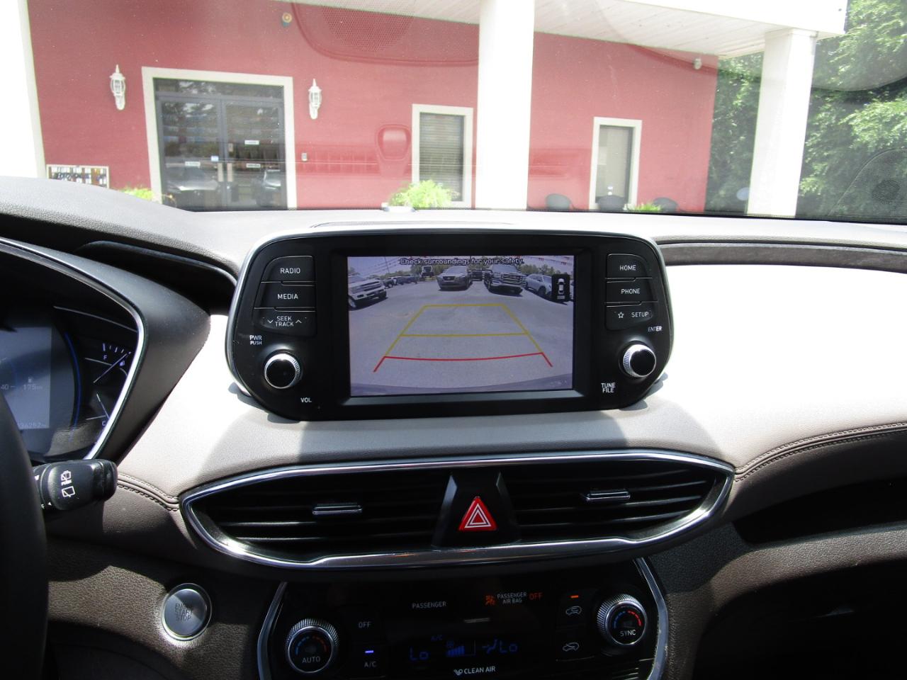 Hyundai Santa Fe SEL Plus 2.4L Auto FWD 2019