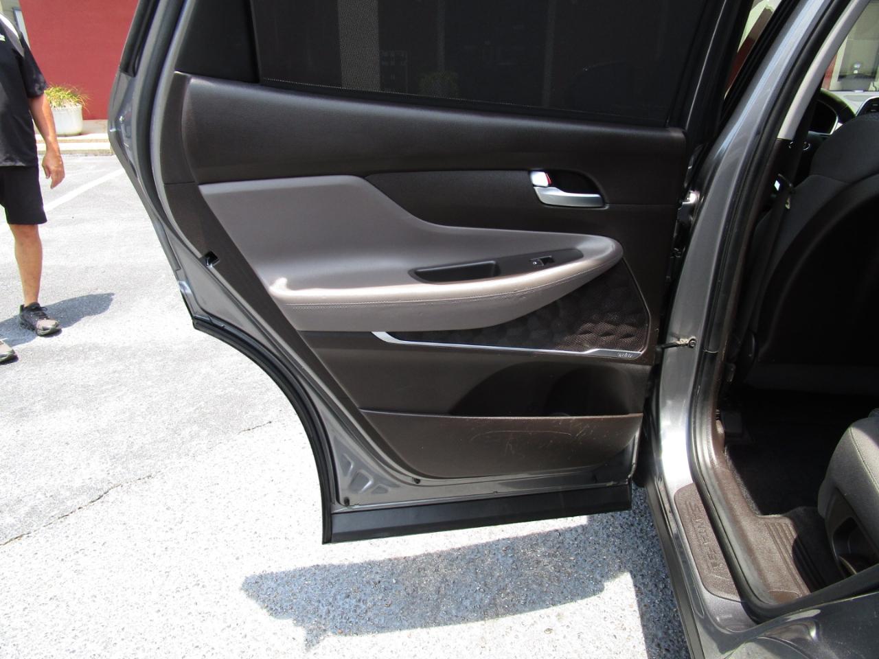 Hyundai Santa Fe SEL Plus 2.4L Auto FWD 2019