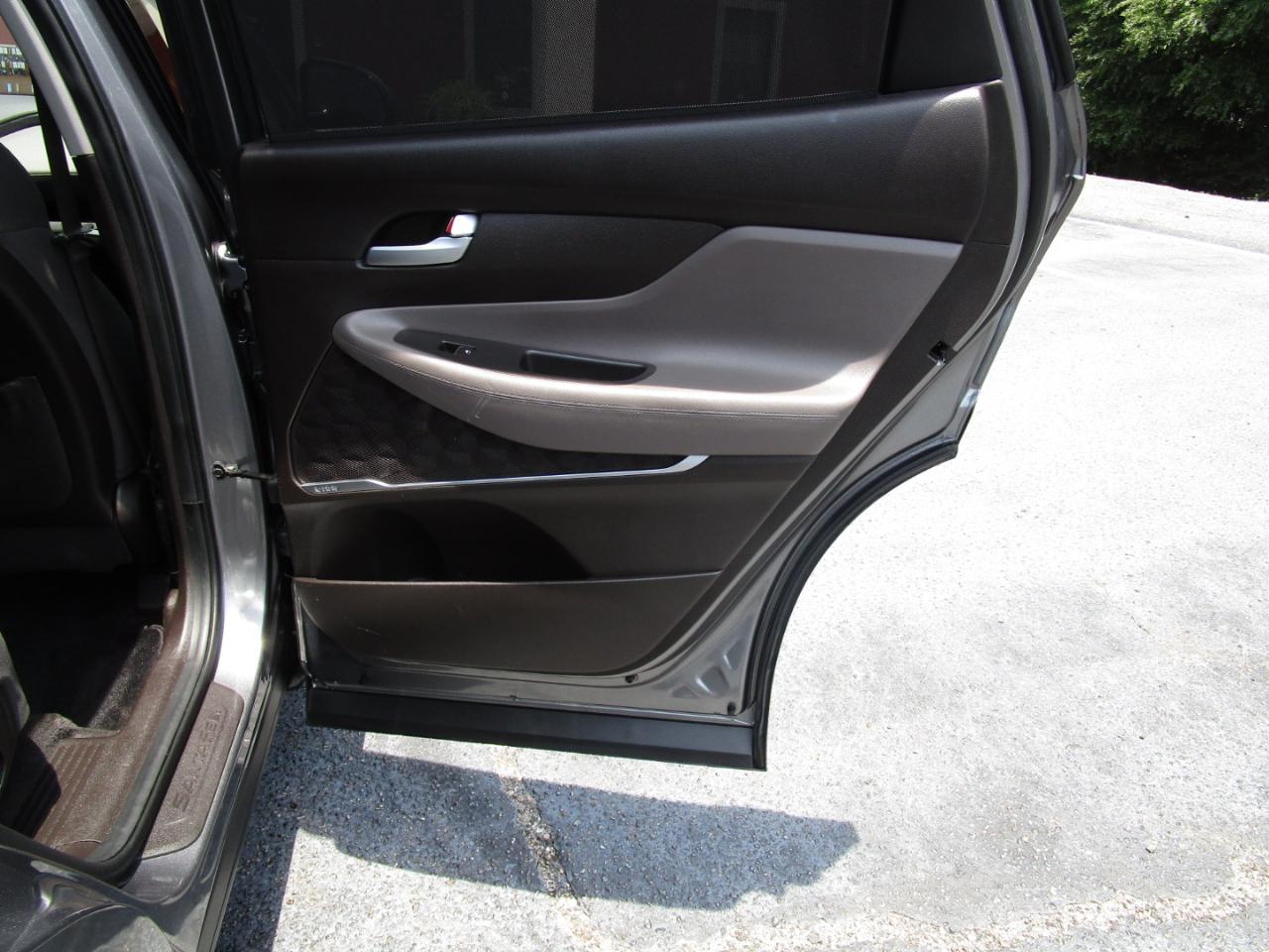 Hyundai Santa Fe SEL Plus 2.4L Auto FWD 2019
