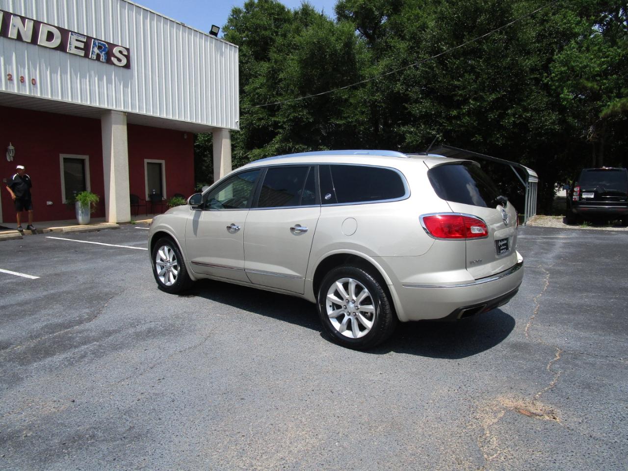 Buick Enclave FWD 4dr Premium 2014