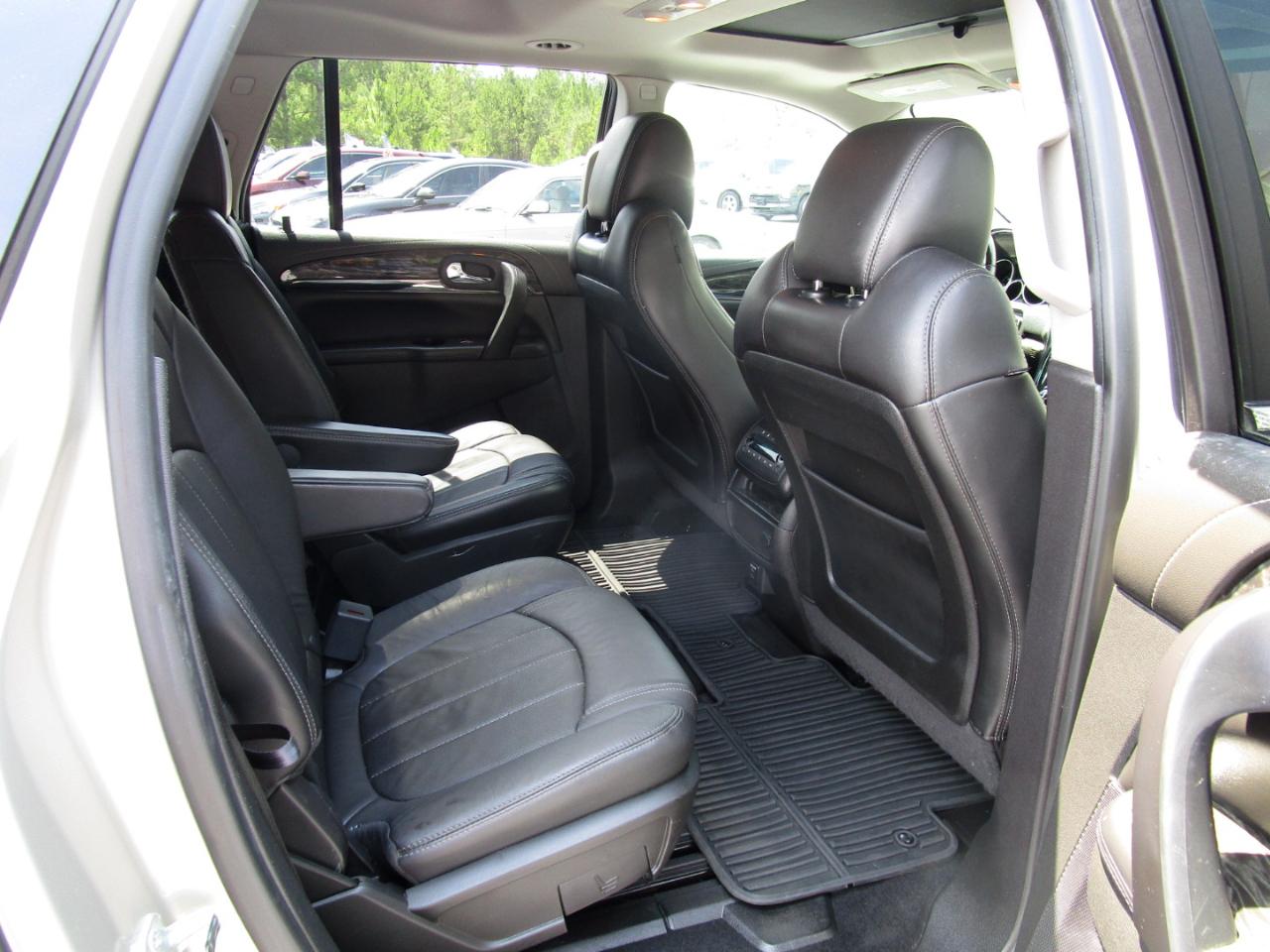 Buick Enclave FWD 4dr Premium 2014