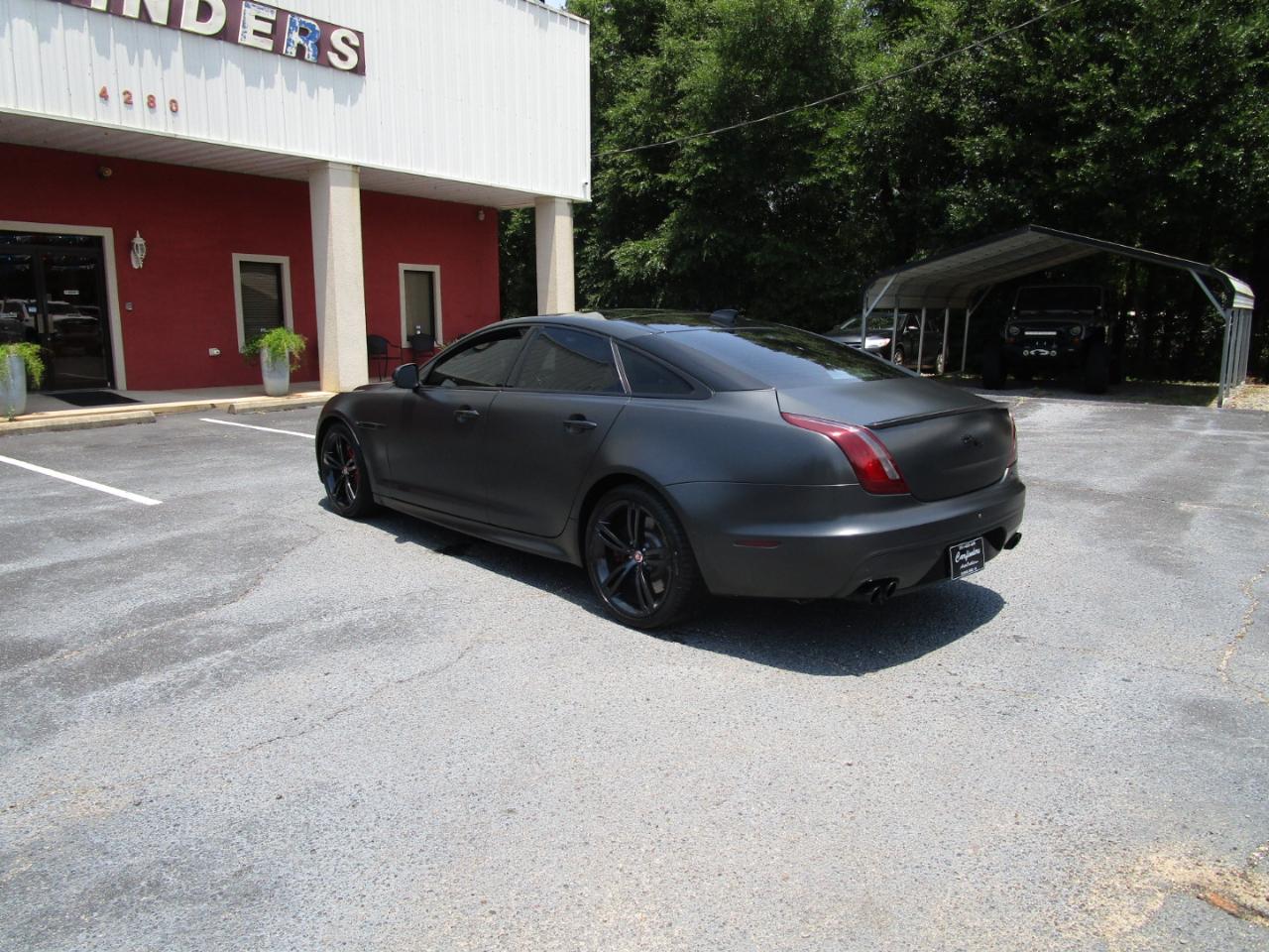 Jaguar XJ 4dr Sdn XJR RWD 2016