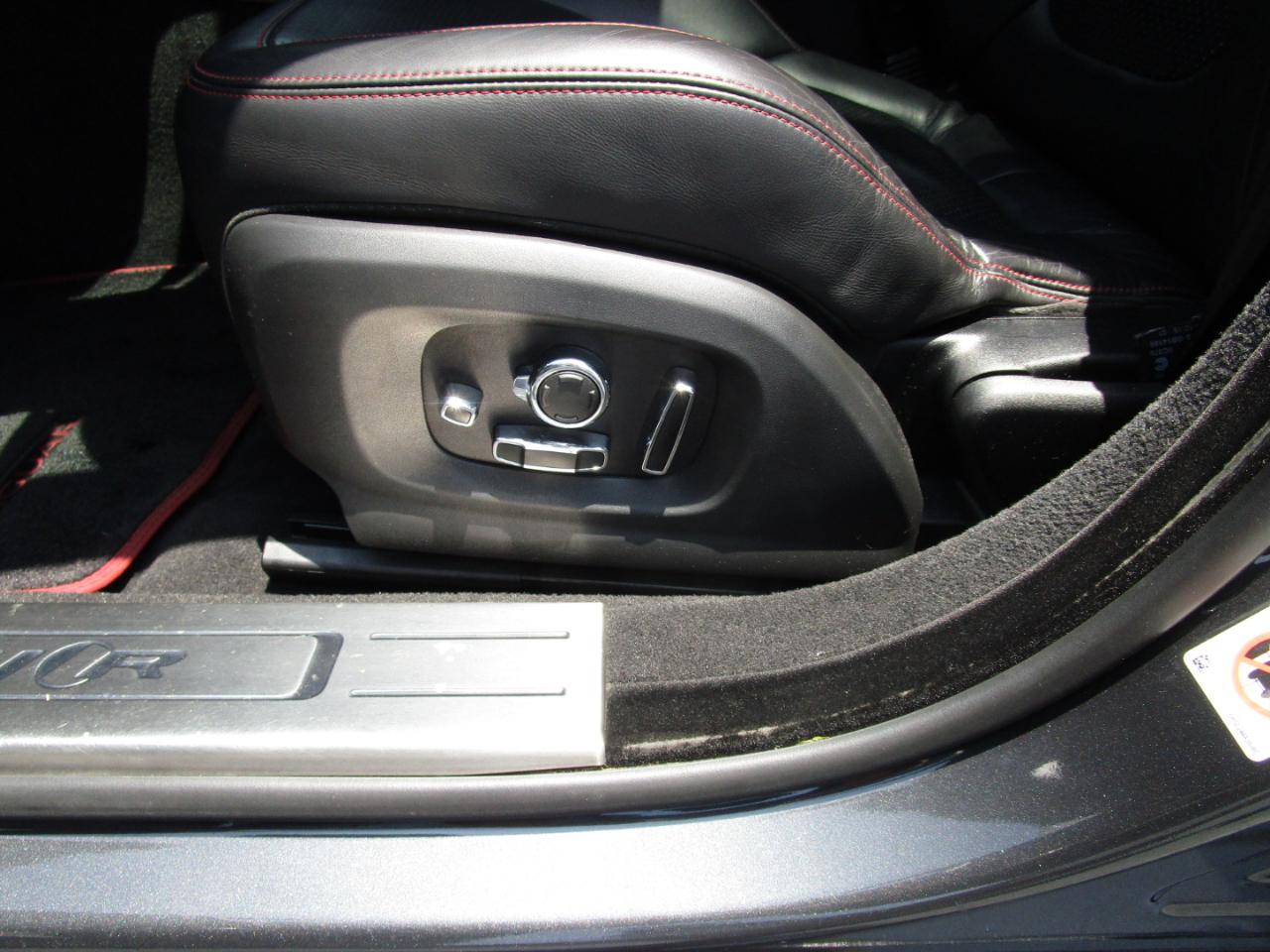 Jaguar XJ 4dr Sdn XJR RWD 2016