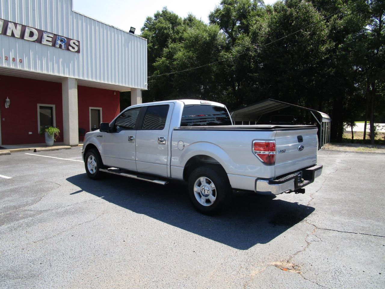 Ford F-150 2WD SuperCrew 145" Platinum 2014